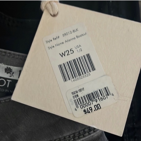 NWT. BOGO 2 Pairs of Rose Royce Premium Ariana & Brianna Boot Cut Jeans. W25.5 - Picture 2 of 16